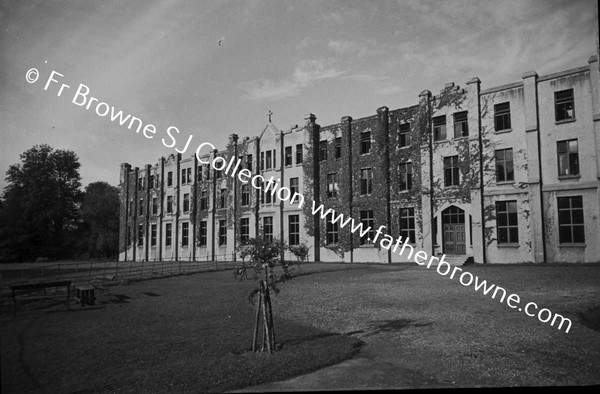 RATHFARNHAM CASTLE EXTERIOR OF JUNIOR'S WING